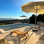 Bepina, Surrounded By Sea, Olive, Vineyard *