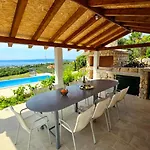Bepina, Surrounded By Sea, Olive, Vineyard * Kaštel Novi