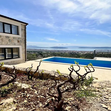 Bepina, Surrounded By Sea, Olive, Vineyard Kastel Novi