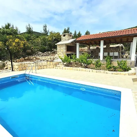 Bepina, Surrounded By Sea, Olive, Vineyard * Kastel Novi