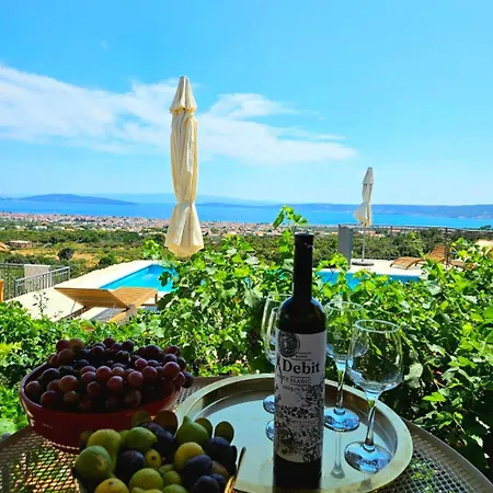 Bepina, Surrounded By Sea, Olive, Vineyard Villa *